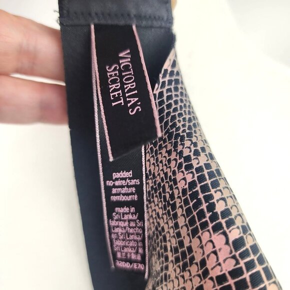 NEW Victoria's Secret Padded No-Wire Push Up Bra Pink Snake Print 32DD - Picture 7 of 12